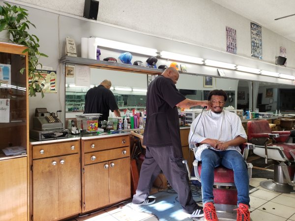 Stylesville Barbershop and Beauty Salon in Los Angeles
